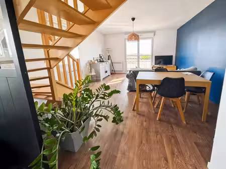 chanteloup-en-brie - appartement duplex meublé