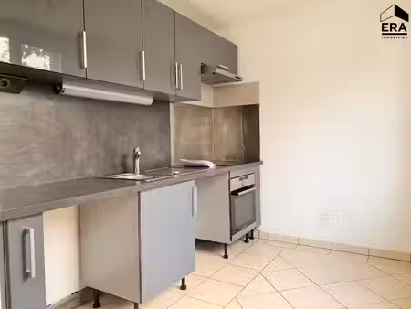 appartement 3 pièces à louer à manosque  quartier saint-lazare
