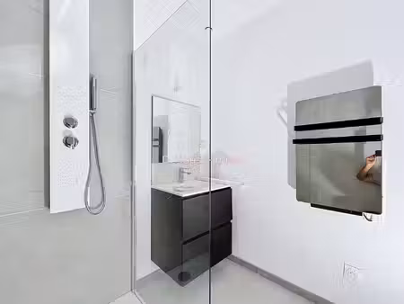 appartement t2 de 52 m² avec place de parking