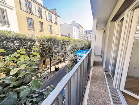 quartier mairie/bauer - 2 pièces 49 63 m² - balcon 4 81 m² - cave