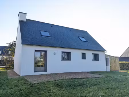 belle maison 4 pièces à kermaria-sulard 875eur