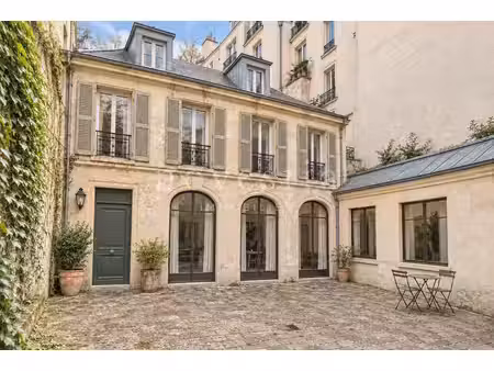 maison de 270 m²