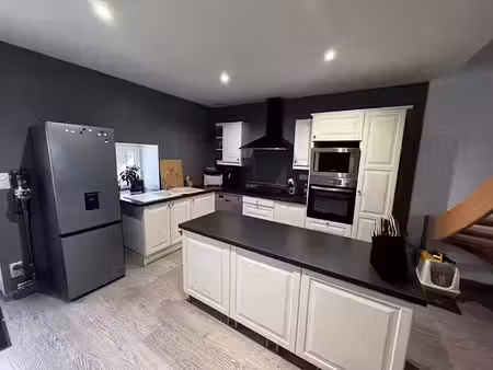 location appartement 3 pièces 98 m² à arlay (39140)  830 €