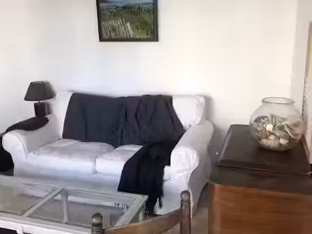 location meublée appartement 2 pièces 40 m² à lille (59000)  868 €