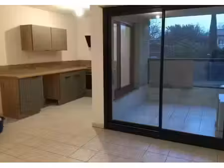 location appartement 2 pièces 42 m² à montpellier (34000)  890 €