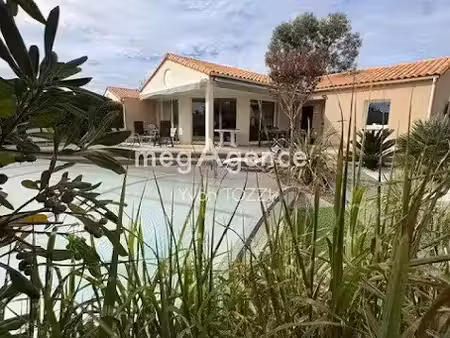 vente maison 5 pièces 77 m² à les sables-d'olonne (85100)  399 990 €