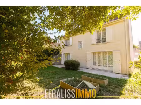 belle maison individuelle de 120 m2 proche du coeur de ville