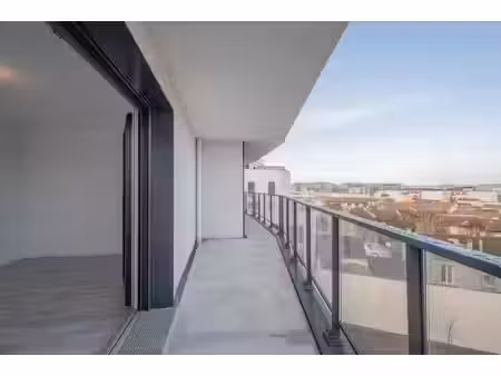 location appartement 5 pièces 104 m² à aubervilliers (93300)  1 699 €