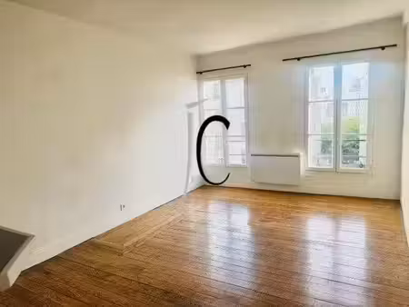 location appartement 2 pièces 46.69 m² à paris 4ème (75004)  1 600 €