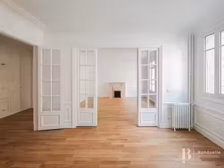 location appartement 6 pièces 158.49 m² à paris 16ème (75016)  5 716 €