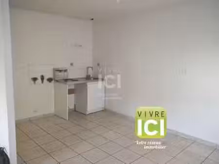 location appartement 2 pièces à saint-laurent-des-autels (49270) : à louer 2 pièces / 51m²