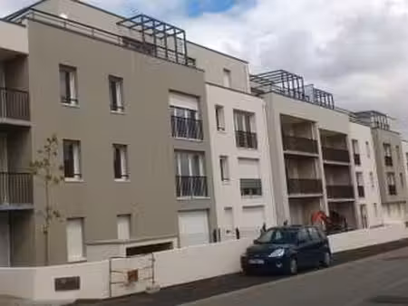 location appartement t1 à saint-herblain bourg-solvardière-pelousière (44800) : à louer t1