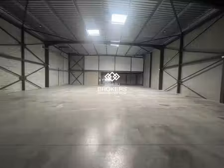 location entrepôt aix en provence 13090 595m² à 1357m²