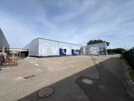 location local d’activités 3603m²