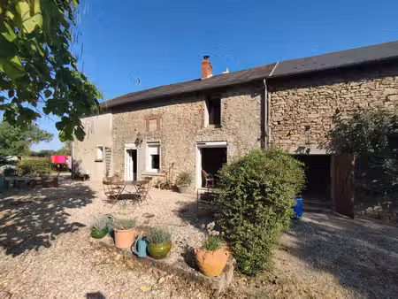 maison à vendre à les grands-chézeaux (87160) - haute-vienne