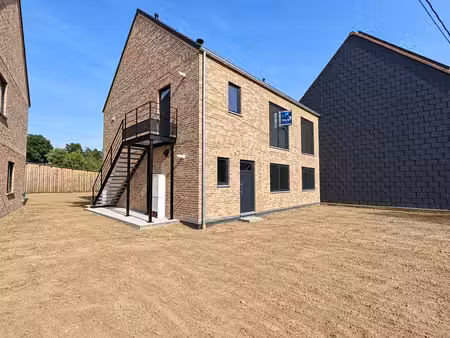 jardin- petit immeuble 2 lots - neuf - gare de gastuche a 10