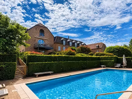 appartement 2/3ch d’exception avec 3 terrasses et piscine!