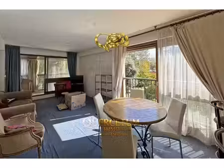 'camphrier sacre ' : appartement 3 chambres 96 m2 - balcon filant 12 m2
