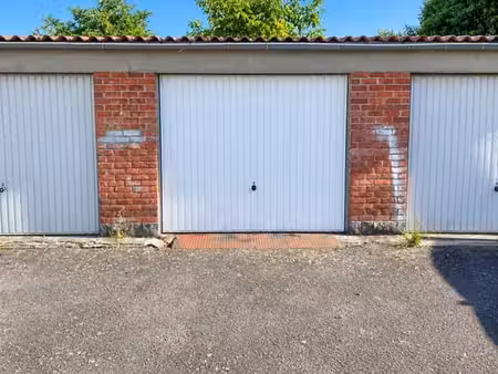 sous option - plus de visite - garage une voiture