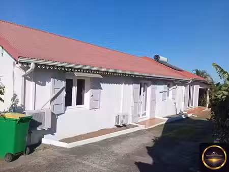 vente maison 5 pièces 122 m² saint-louis (97421)