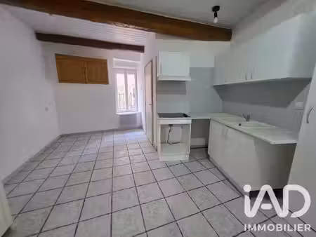 location appartement 1 pièce 20 m² à le bousquet-d'orb (34260)  300 €