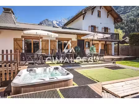 maison de luxe à vendre dans le quartier chamonix sud-bois du bouchet