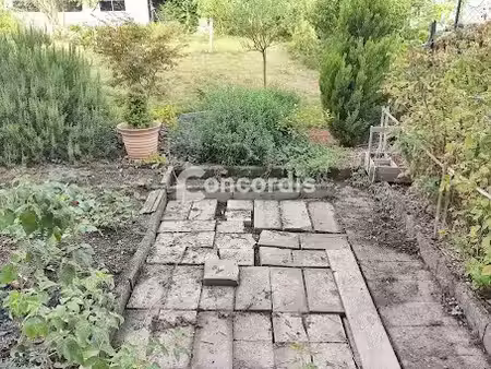 location meublée appartement 2 pièces 30.76 m² à villers-les-nancy (54600)  650 €