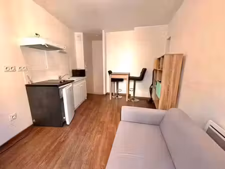location meublée duplex 2 pièces 22.94 m² à perigueux (24000)  380 €