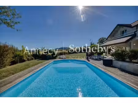 maison de luxe à vendre à la balme-de-sillingy