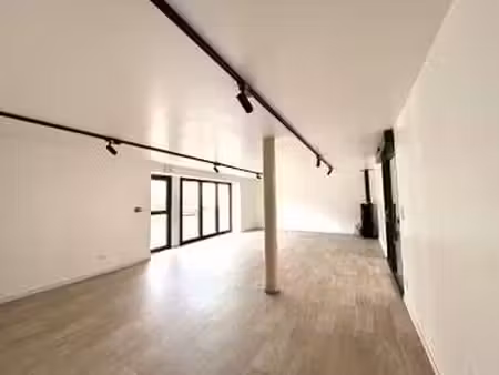 location bureaux et commerces à erdeven (56410) : à louer / 50m² erdeven