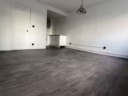 appartement 4 pièces 65 m²