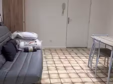 studio 1 pièce 26 m²