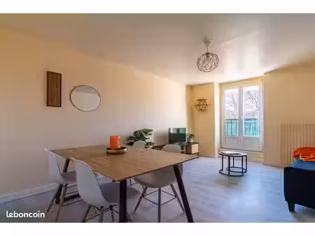 charmant t3 meublé