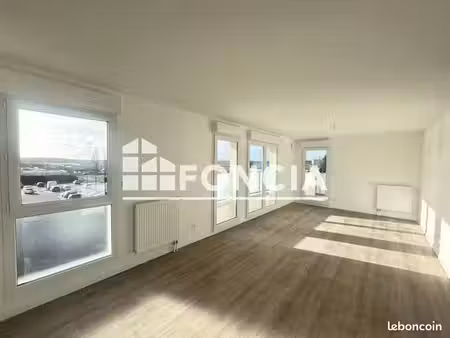 appartement 3 pièces 64 m²