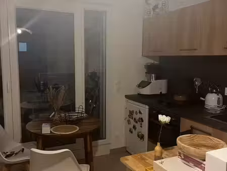 studio 25 m² avec balcon + parking – résidence récente