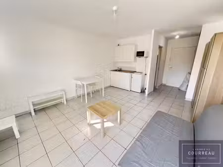 location meublée appartement 1 pièce 24.73 m² à montpellier (34000)  530 €