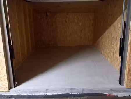 box garage   location