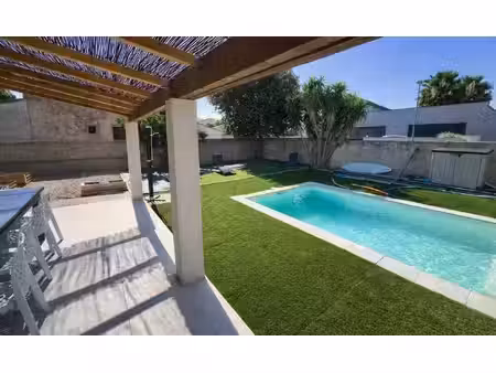 vinassan maison 4 faces 150 m2 avec piscine et garage