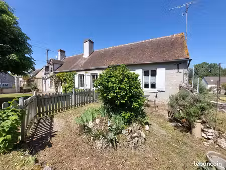studio 1 pièce 28 m²