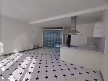 appartement 2 pièces 53 m²