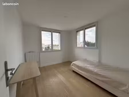 appartement 1 pièce 12 m²