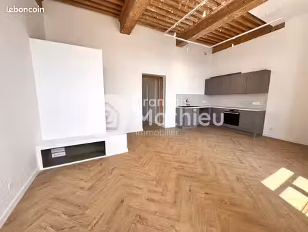 appartement 3 pièces 68 m²
