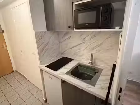 location meublée appartement 1 pièce 18 m² à lyon 3ème (69003)  625 €