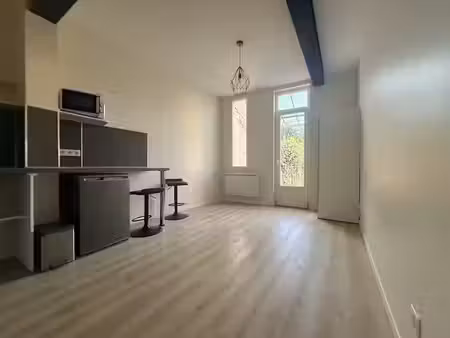 location appartement 1 pièce 18.64 m² à talence (33400)  670 €