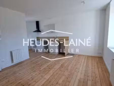 location appartement 2 pièces à ducey-les-chéris (50220) : à louer 2 pièces / 35m² ducey-l