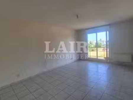 location appartement 2 pièces à alençon (61000) : à louer 2 pièces / 46m² alençon