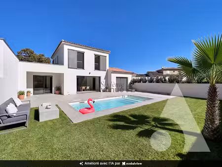 maison de luxe à vendre dans le quartier plan de la mer-fregate-rampale-alon
