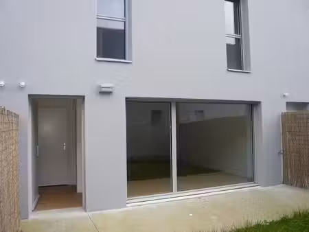 a louer - quartier doulon - maison-appartement t4 de 85 m² en duplex avec terrasse et jard
