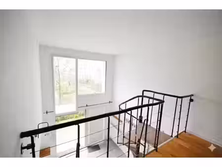 ile de nantes - quartier de la création - appartement t2 bis de 65 m² avec terrasse et pla