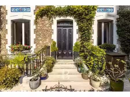 maison de luxe à vendre dans le quartier auteuil sud